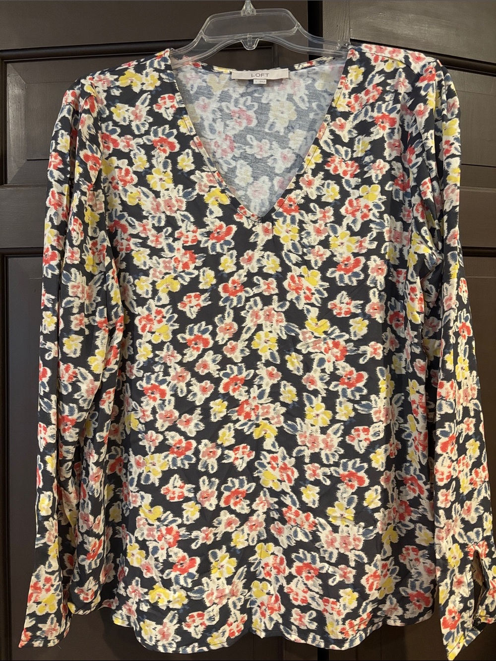 LOFT Charcoal Grey Ditsy Floral V-Neck Long Sleeve Top Size Large